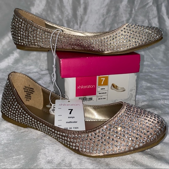 •NEW W/ TAG, IN BOX Xhilaration Sonya Ballet Flats - Picture 1 of 7